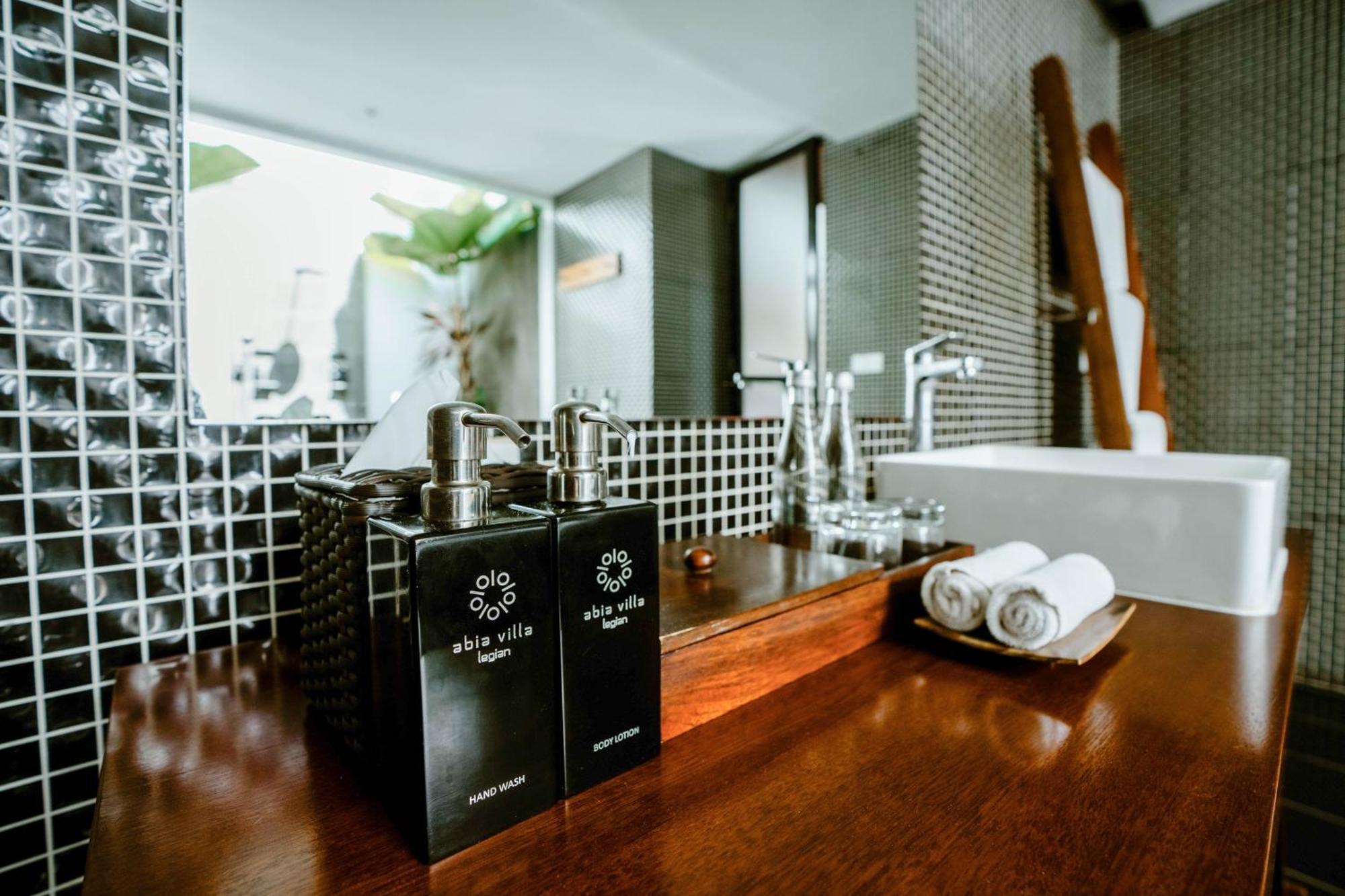 Abia Villa Legian Exteriér fotografie